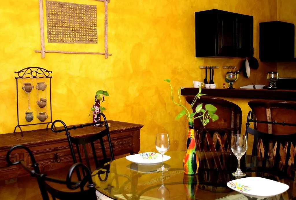 Casa Mexicana Cancun Aparthotel